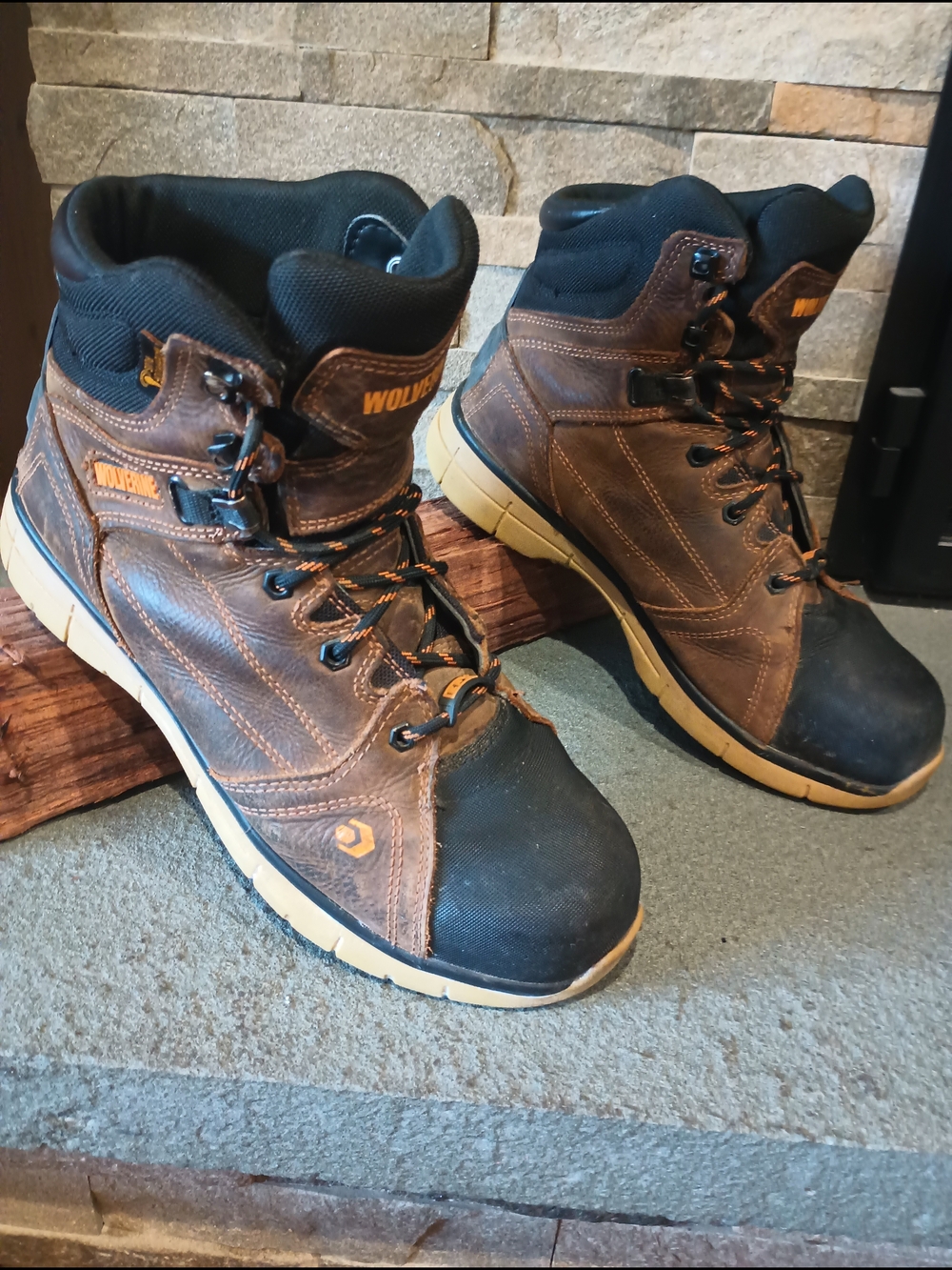 Wolverine Men's Brown Work Boots with Black Toe 10EW